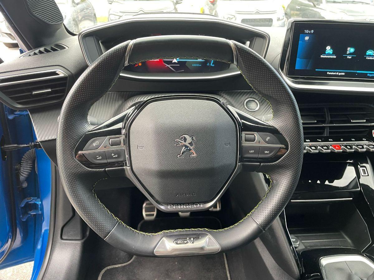 PEUGEOT 208 1.2 GT-LINE 100cv FULL