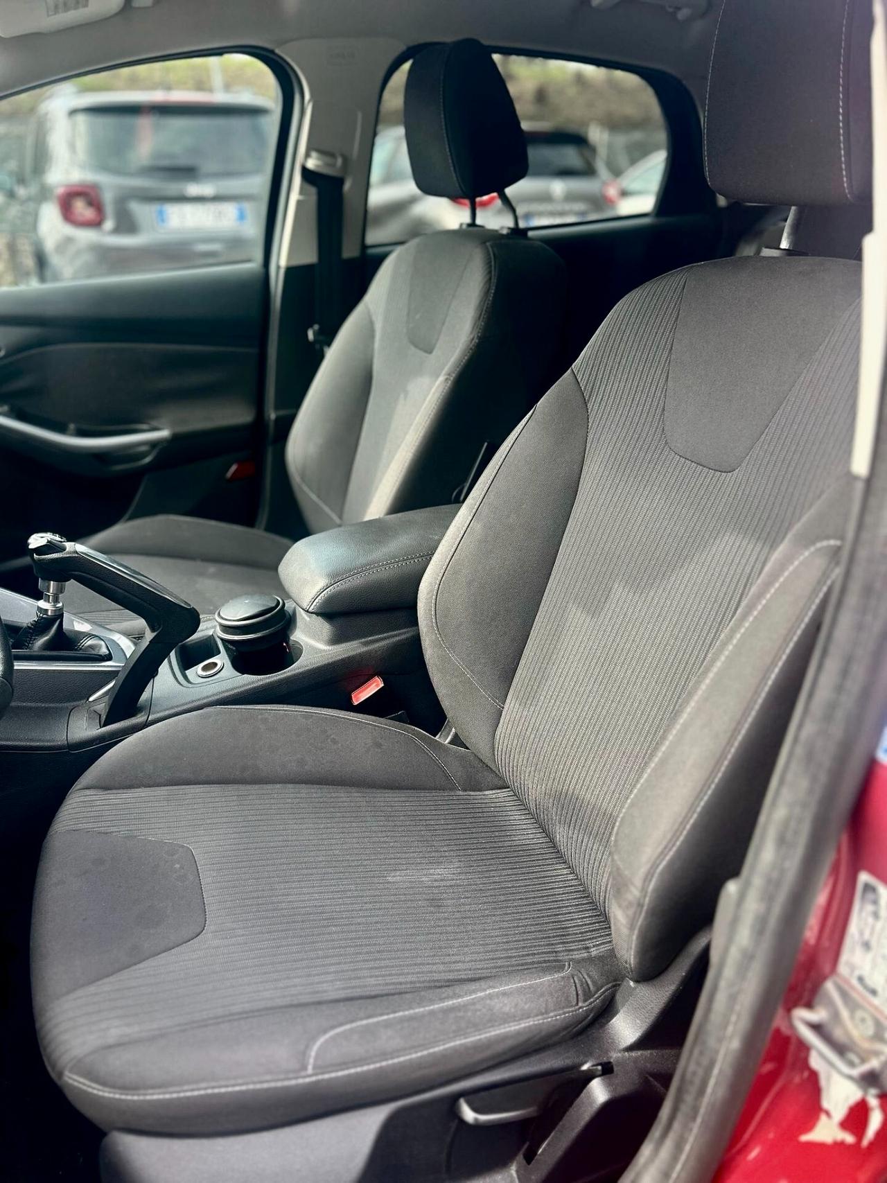 Ford Focus 1.6 150CV-2011