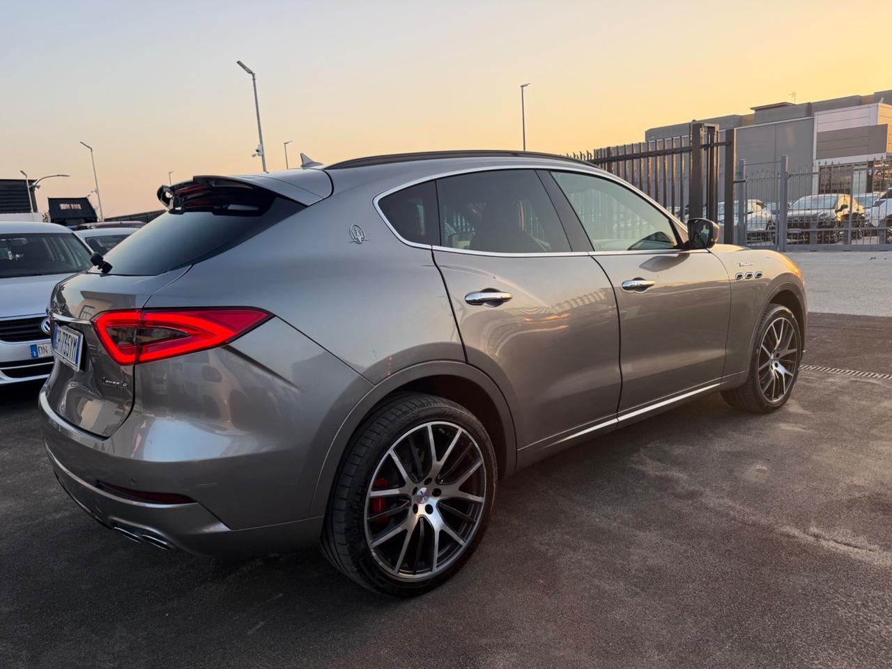 Maserati Levante V6 Diesel 275 CV AWD Gransport