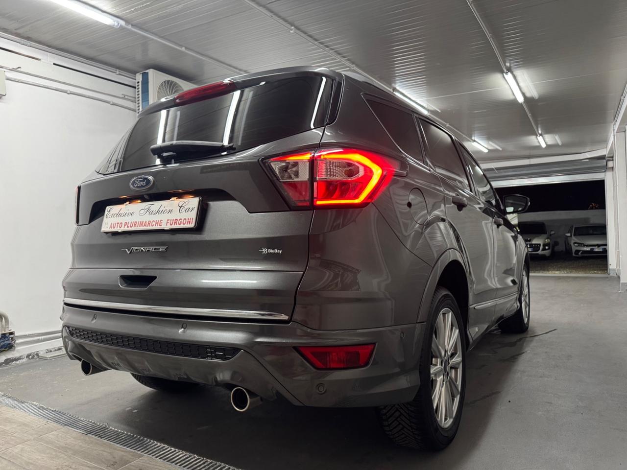 Ford Kuga 2.0 TDCI 180 CV 4WD Powershift Vignale