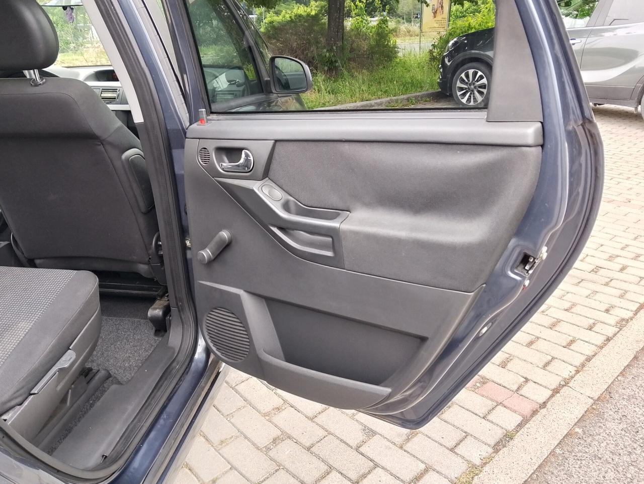 Opel Meriva 1.4 16V GPL-TECH Enjoy