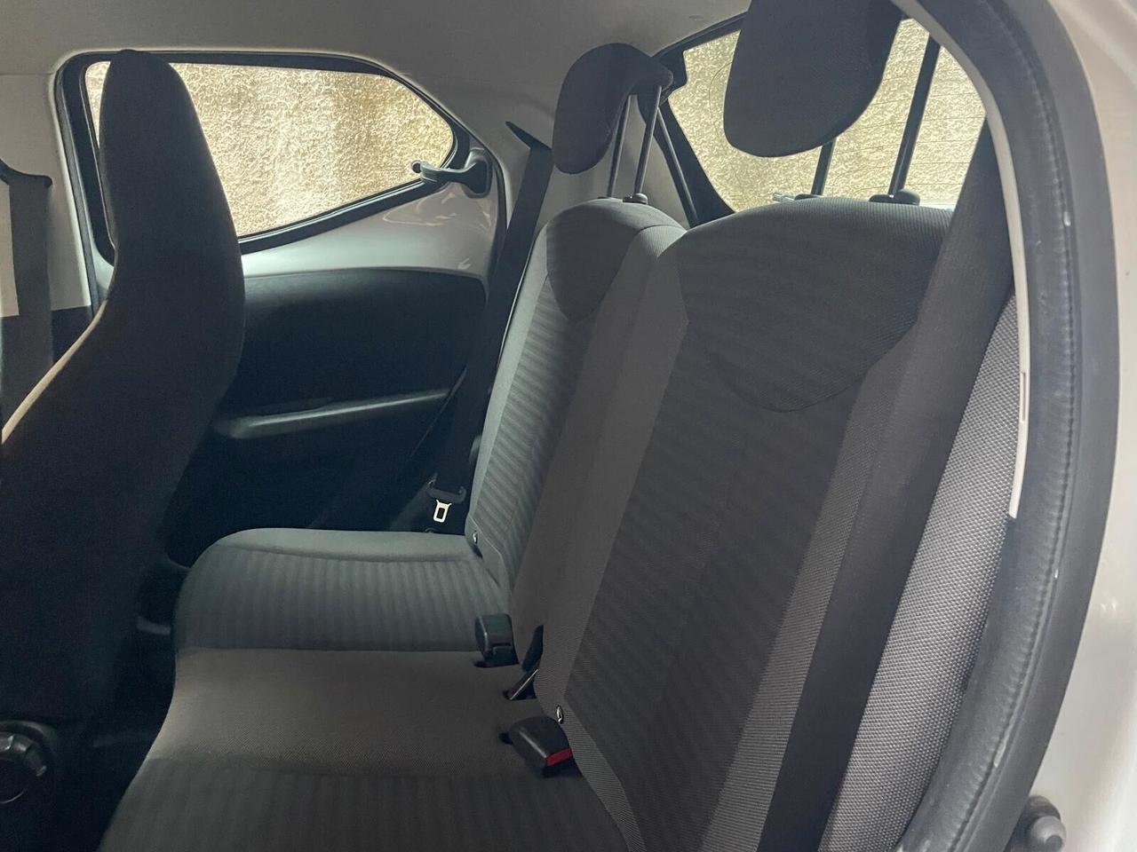 TOYOTA AYGO 1.0 AUTOMATICA* PREZZO VERO* 5 PORTE UNIPRO- KM CERTI- GARANZIA 12 MESIU