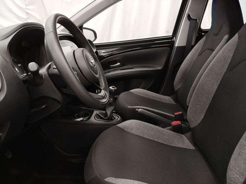 Toyota Aygo X Aygo X 1.0 VVT-i 72 CV 5 porte Active