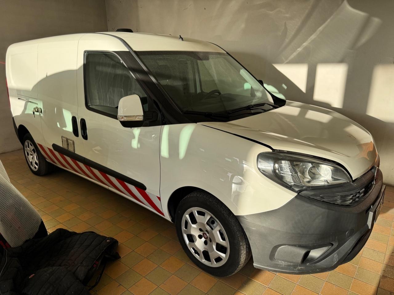 Fiat Doblo 1.4 T-Jet Natural Power PL-TN Maxi SX ALLESTITO