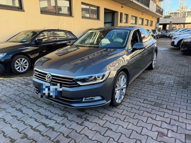 VOLKSWAGEN Passat 2.0 BiTDI 4MOTION DSG Highline BlueMotion Technolo