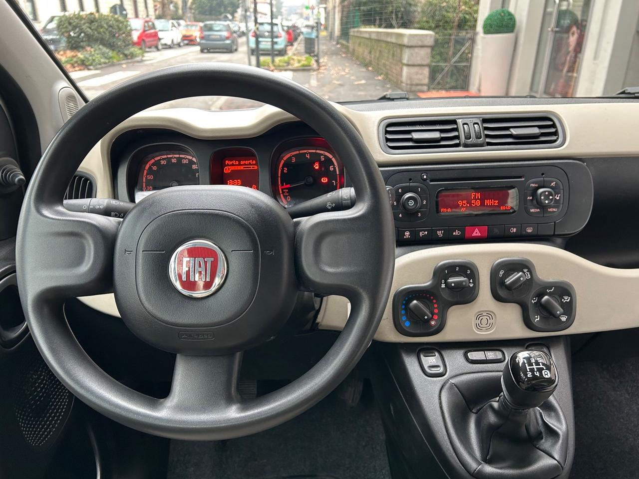 Fiat Panda 1.2 Lounge 69cv E6 70.000KM*NEOPATENTATI*