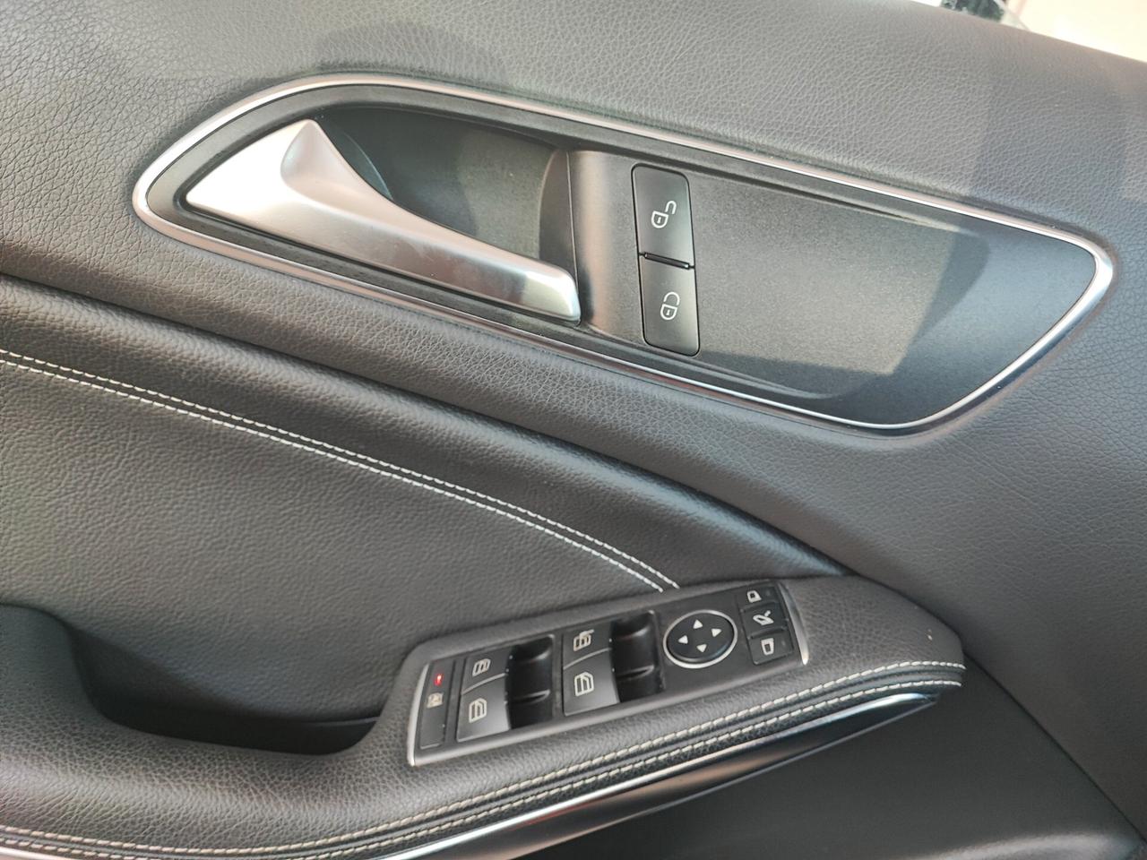 Mercedes-benz GLA 220 d Automatic 4Matic Premium