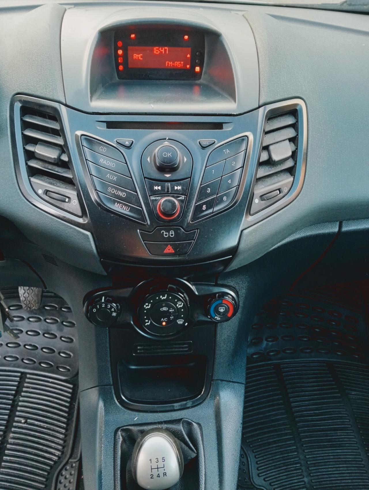 Ford Fiesta 1.4 TDCi 68CV 3 porte Van