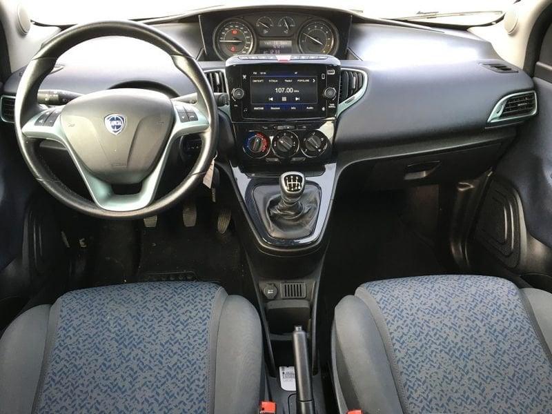 Lancia Ypsilon 1.0 FireFly Hybrid Silver 5p PROMO