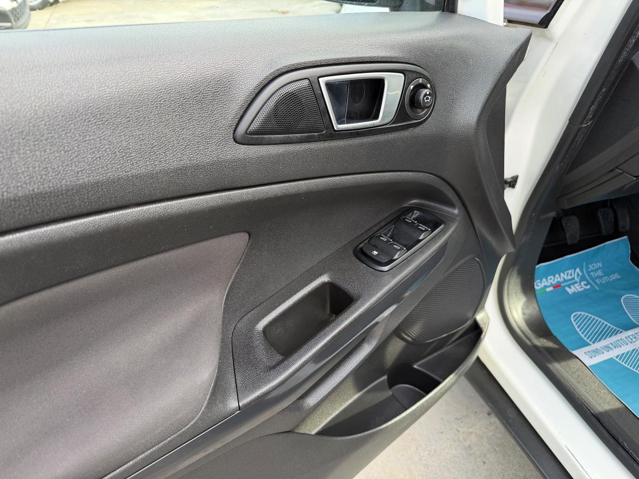 Ford EcoSport 1.5 TDCi 90 CV Business