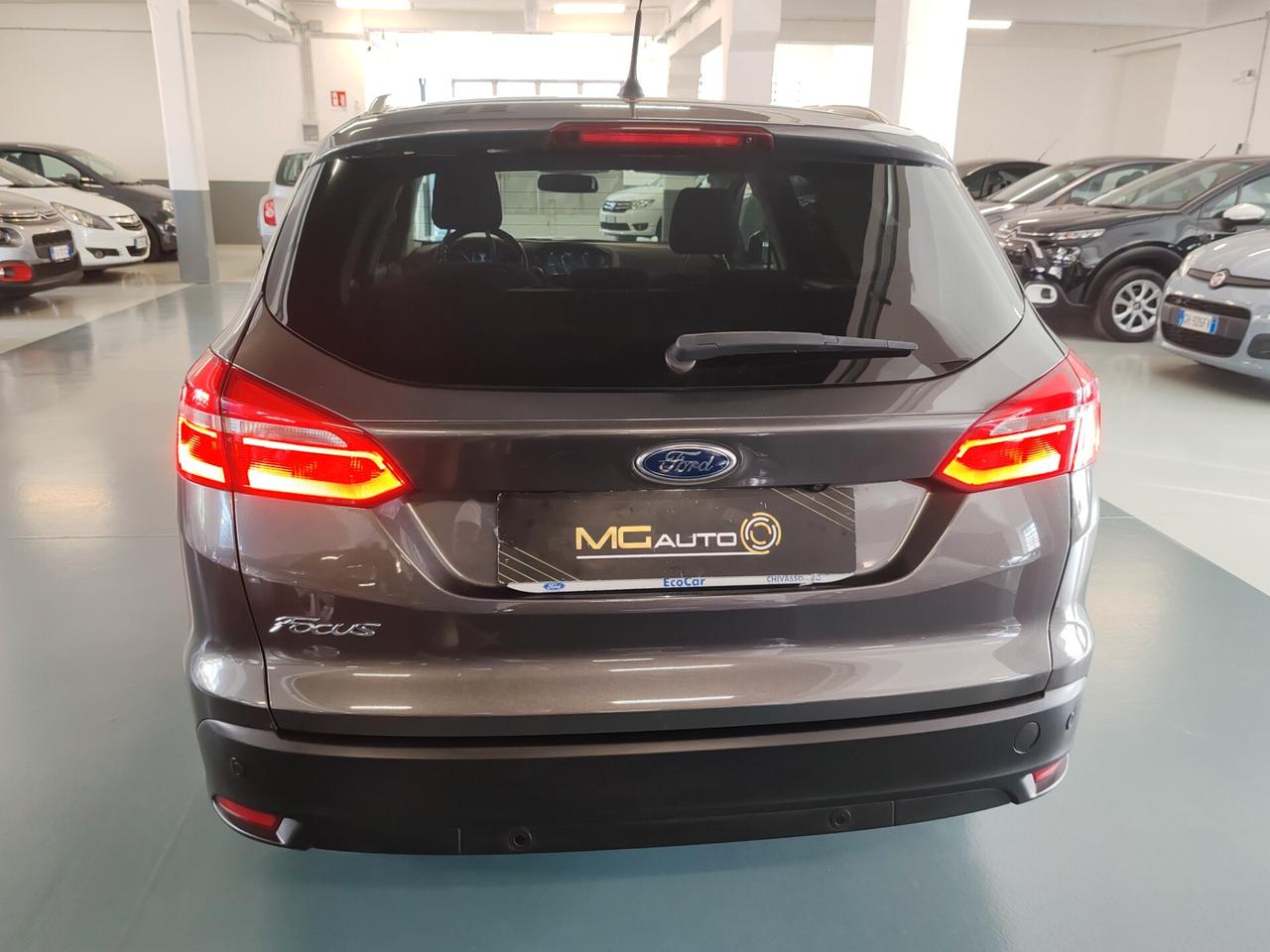 Ford Focus 1.6 120 CV GPL SW Titanium