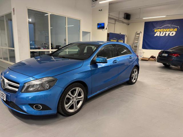 MERCEDES-BENZ A 180 Sport