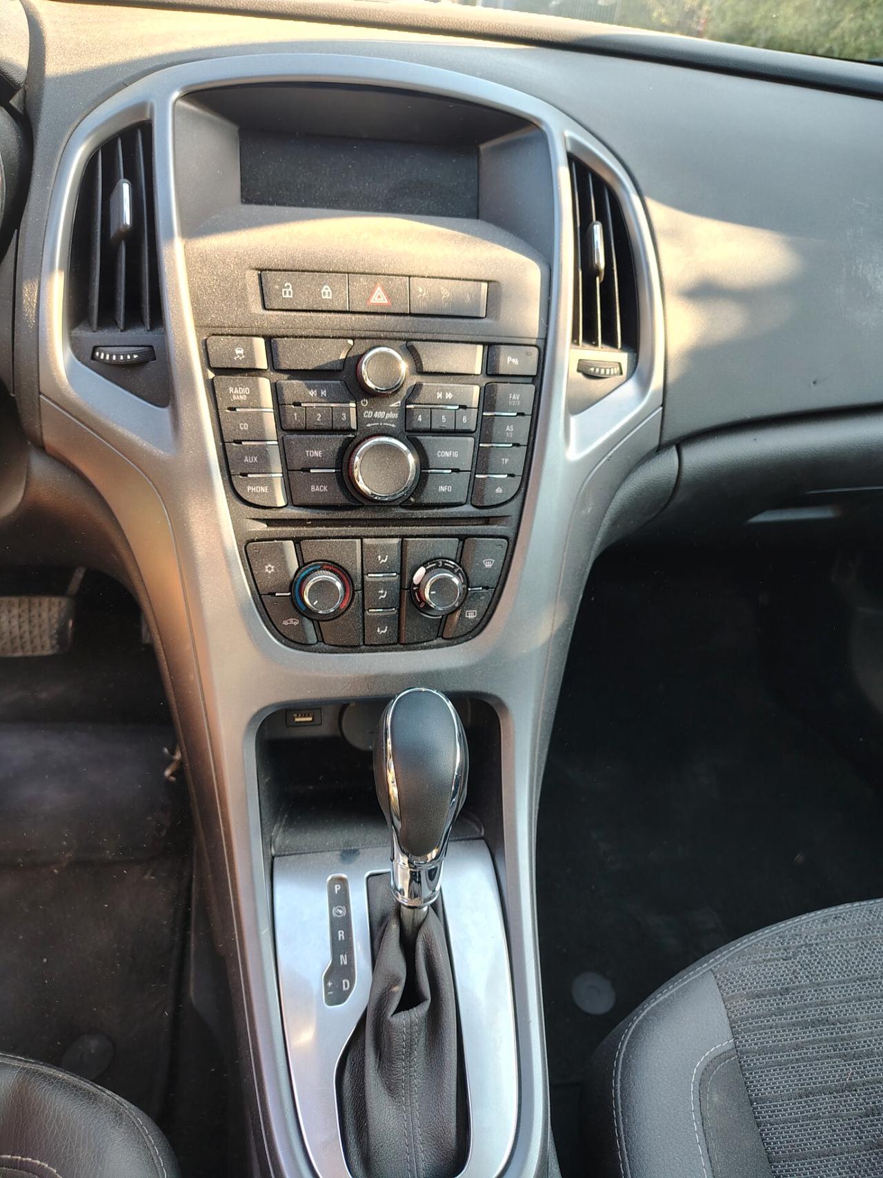 Opel Astra 1.4 Turbo 140CV 5 porte Cosmo