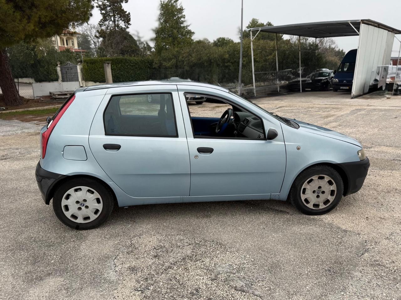 Fiat Punto 5porte 1.9 Diesel Neopatentati uniproprietario