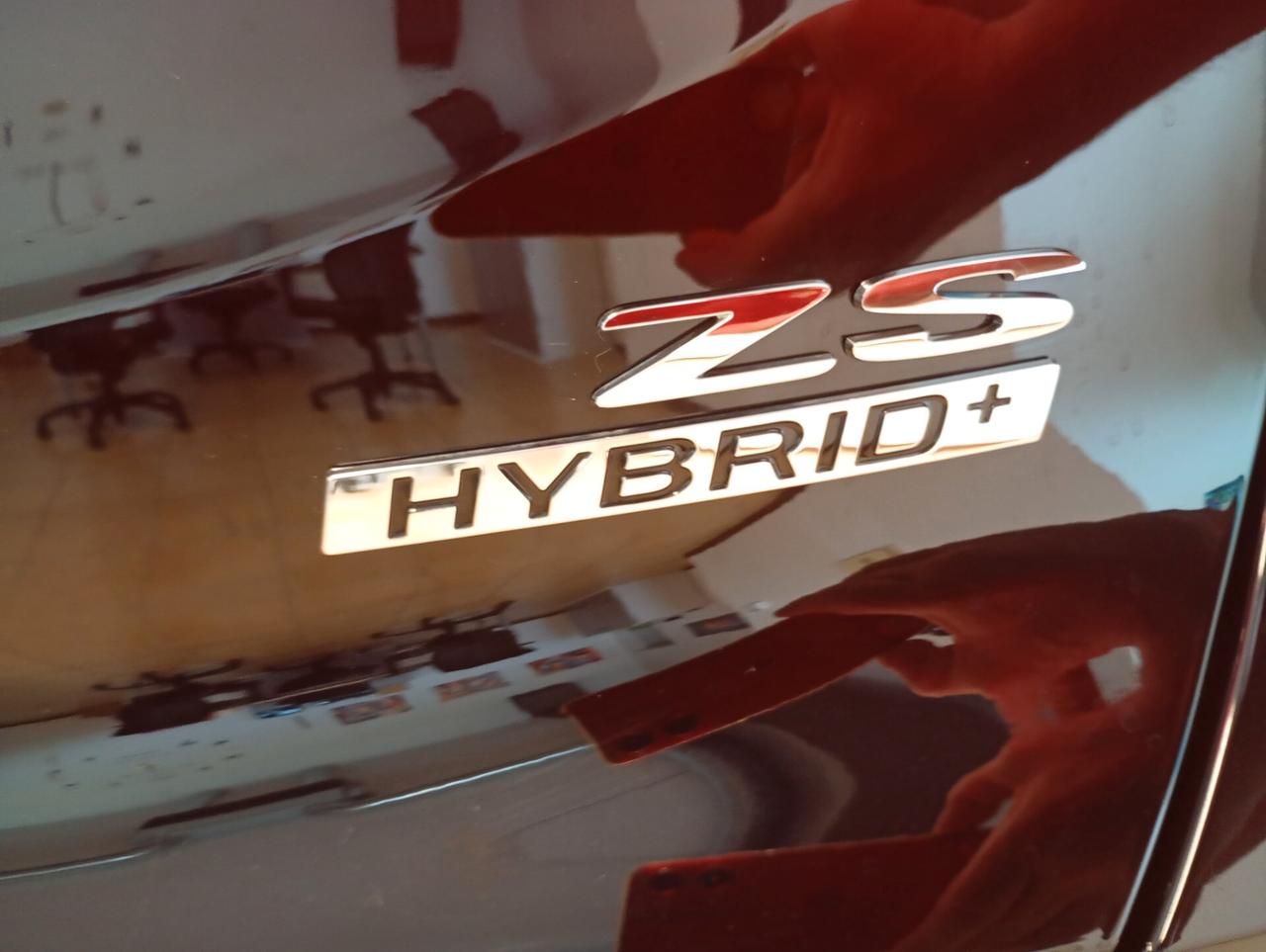 Mg ZS 1.5 Hybrid+ Luxury