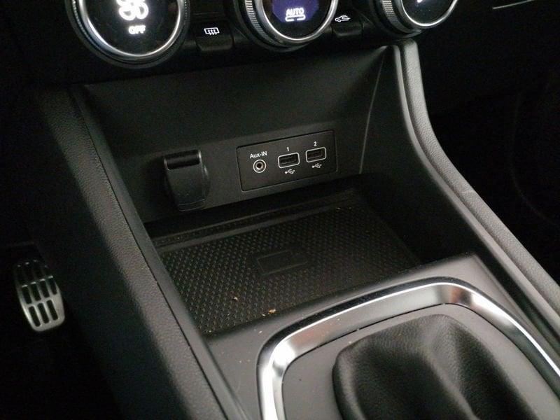 Renault Captur 1.6 E-Tech hybrid Intens 145cv auto