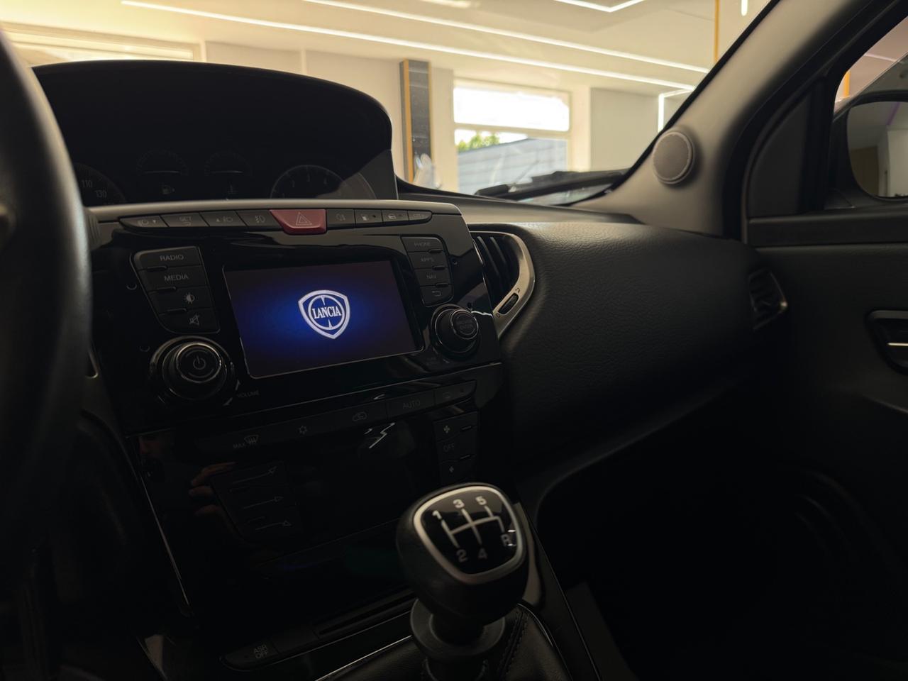 Lancia Ypsilon 1.2 GPL Ecochic Platinum Iper Full