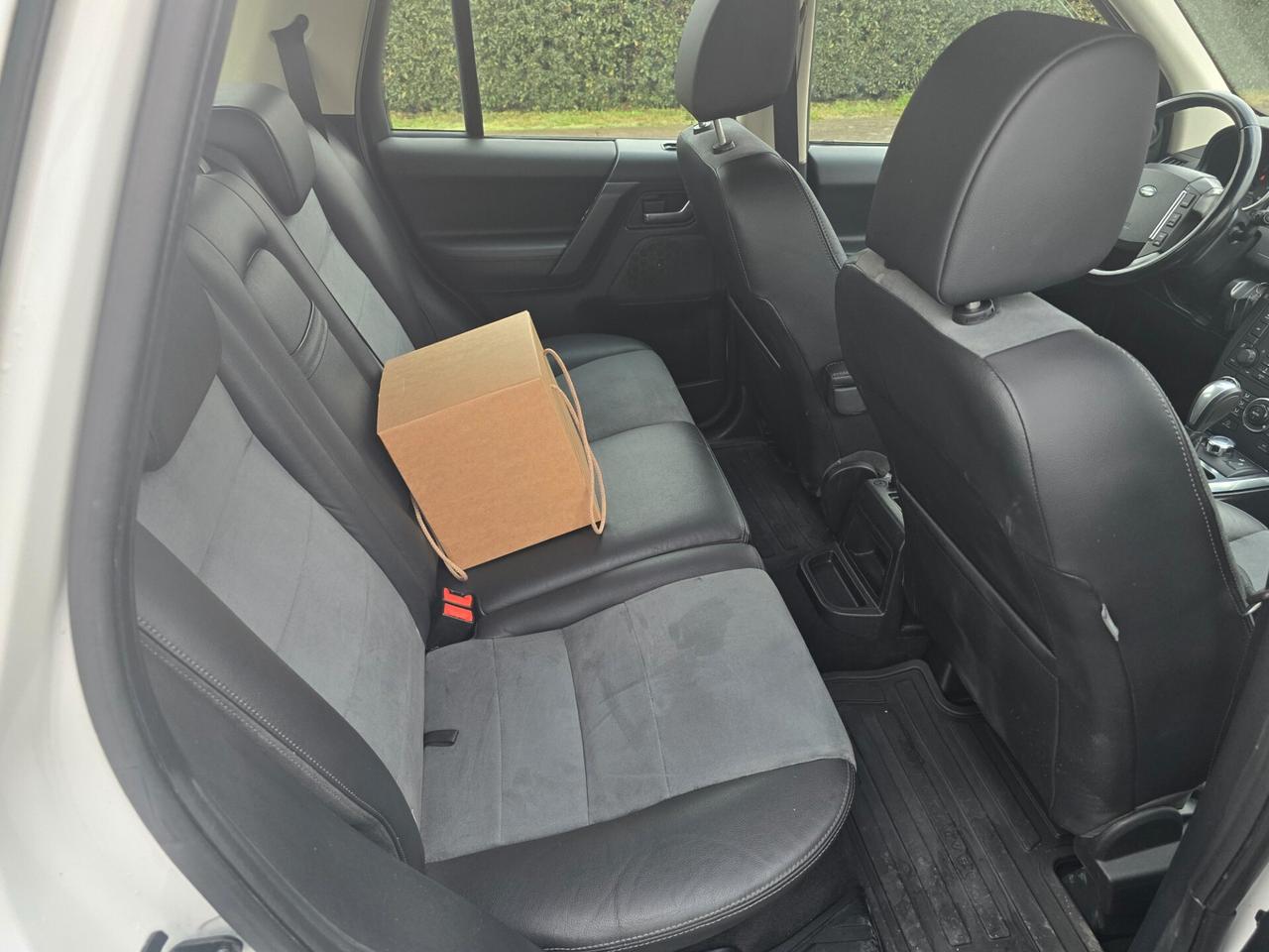 LAND ROVER FREELANDER 4×4 AUTOMATICO