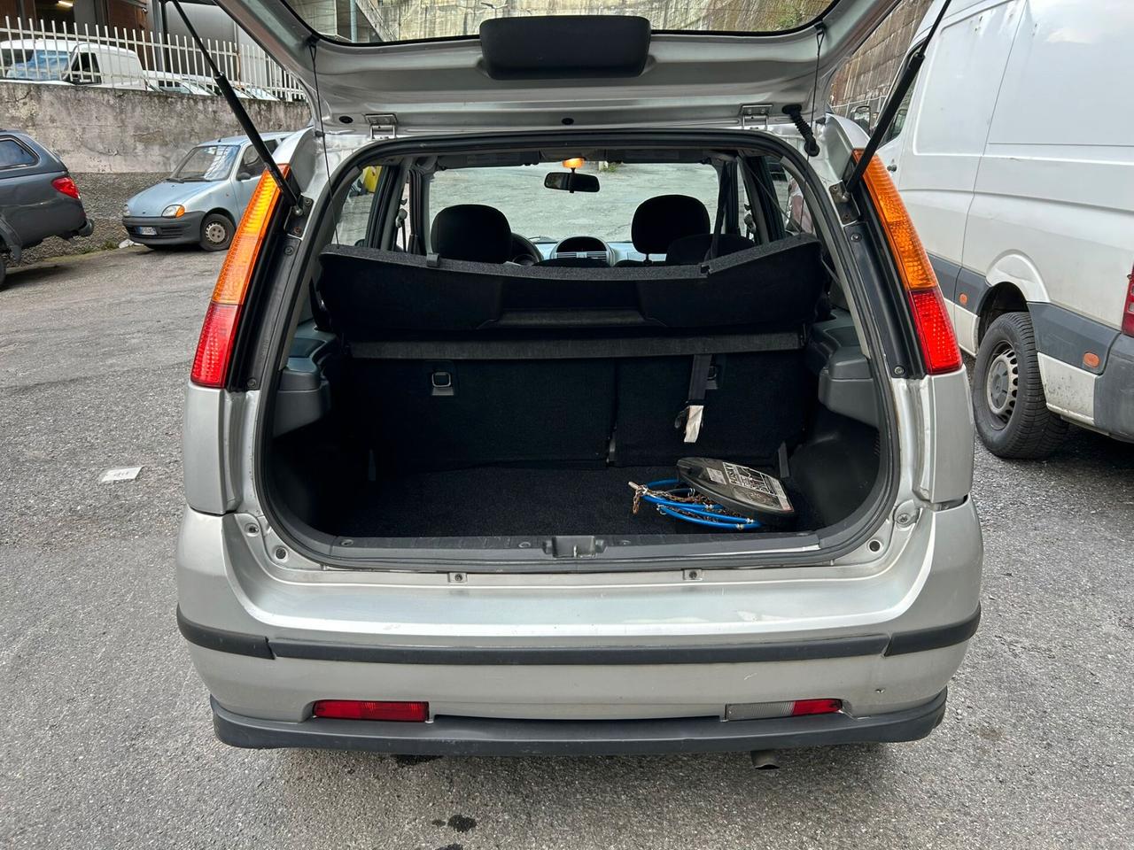 Suzuki Ignis 1.3 DDiS (diesel)