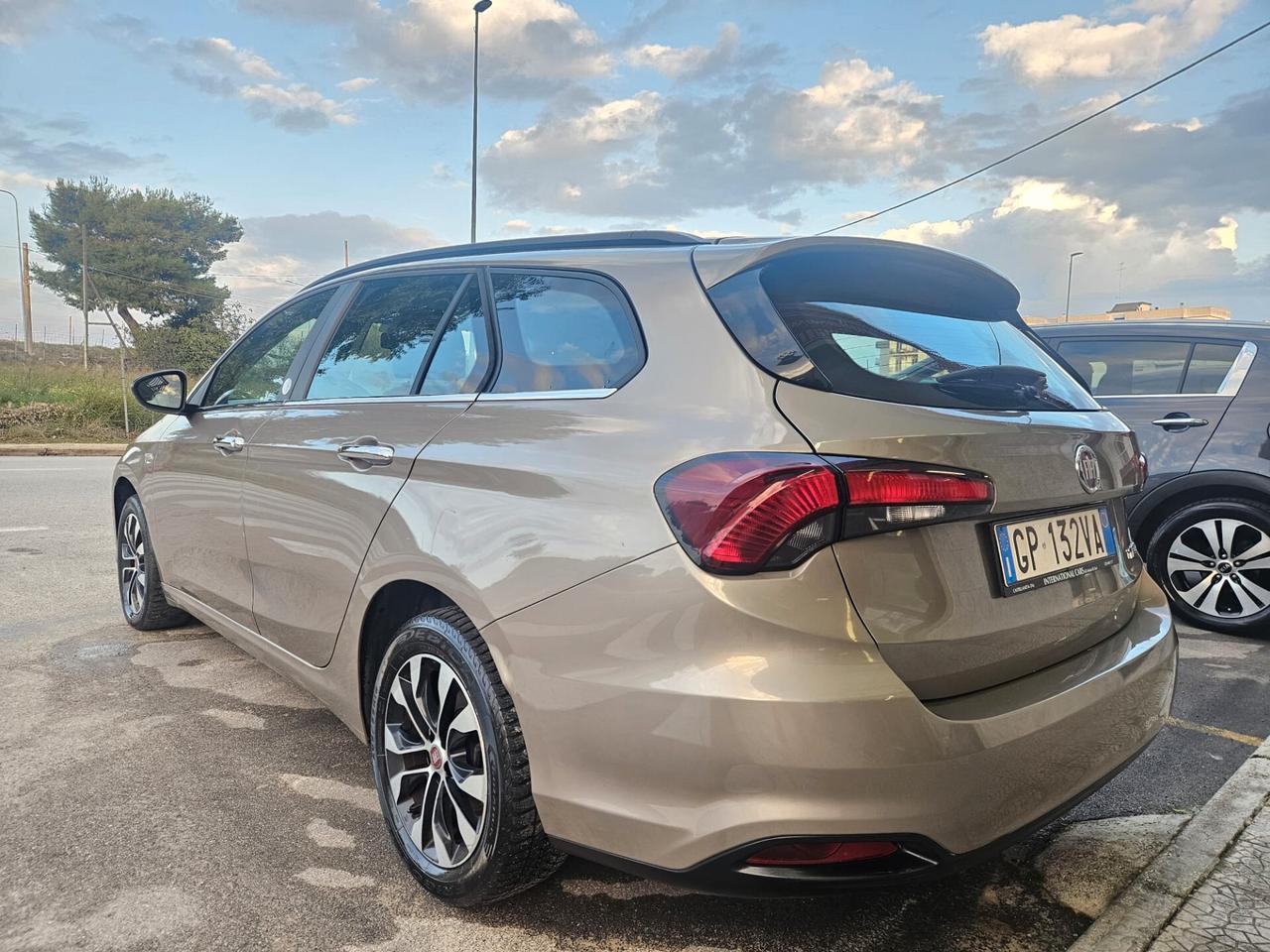 Fiat Tipo sw 1.3 mtj 70kw 95cv FULL MIRROR 2019