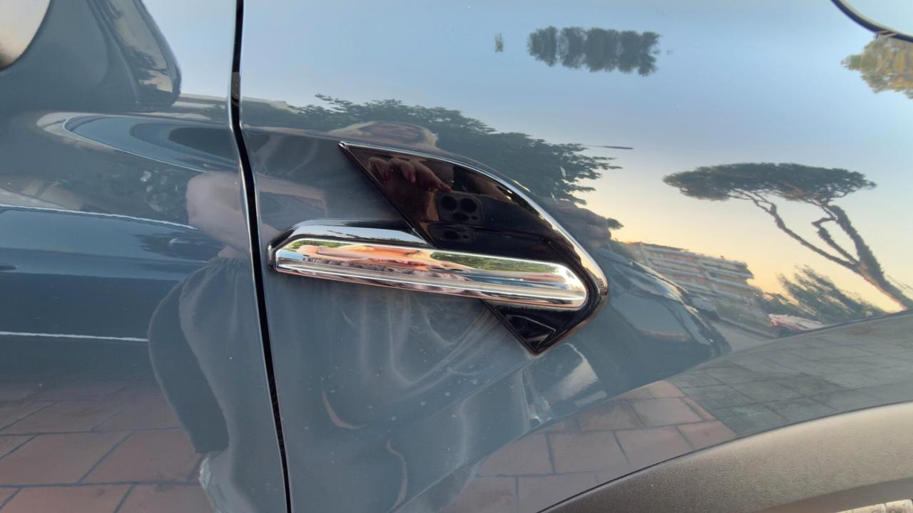 Renault Captur II 2019 1.6 E-Tech phev Intens 160cv auto my21