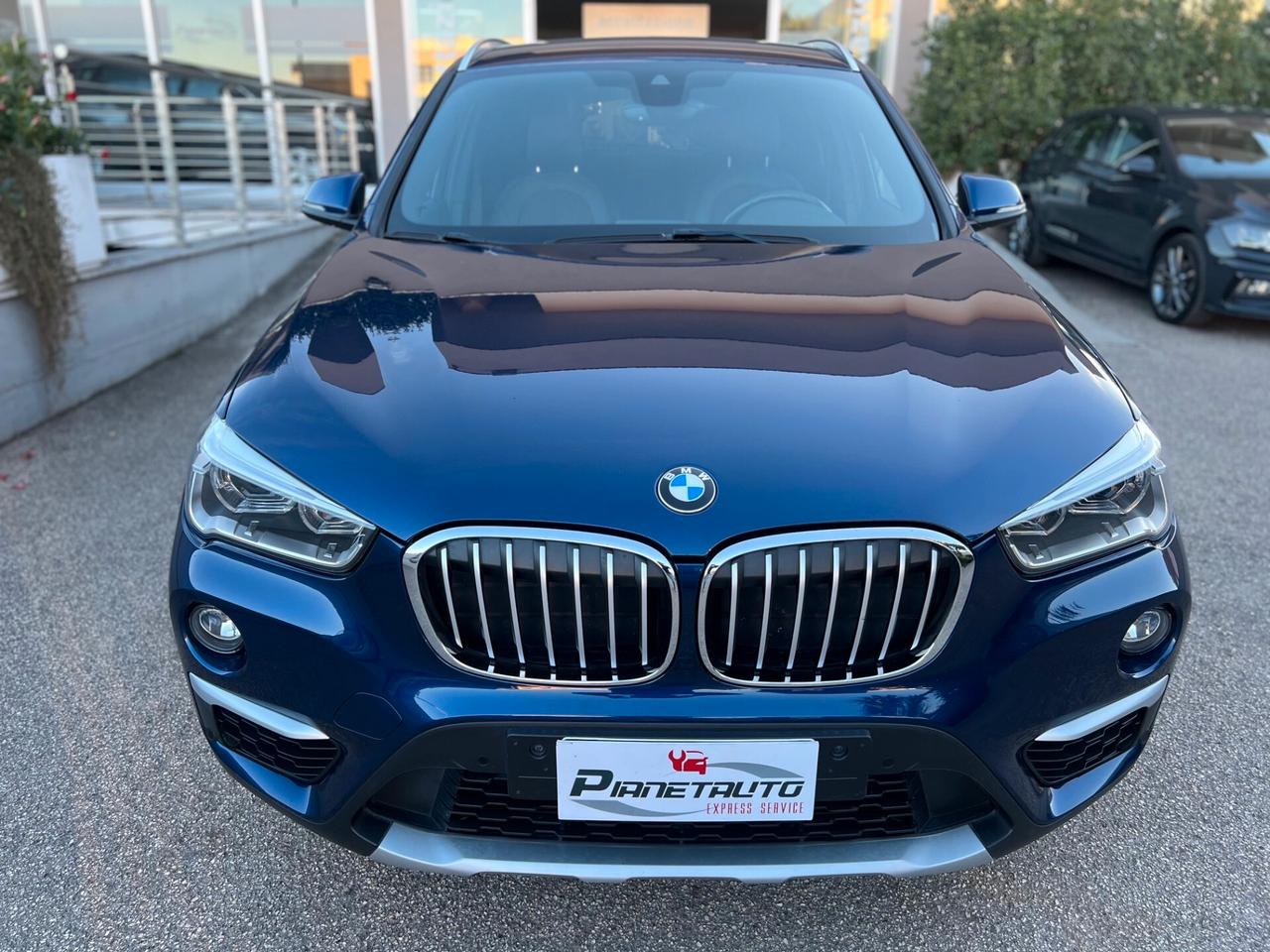 Bmw X1 sdrive18d xLine AUTOM. LED/NAVI/PELLE PERFETTA