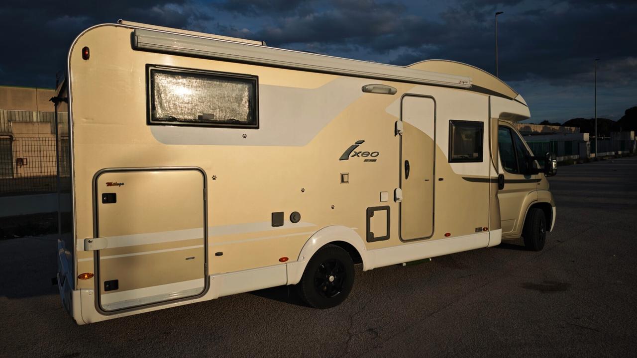 Burstner su Ducato 130cv con Gemelli e basculante