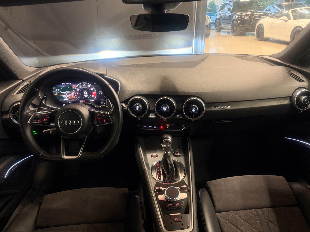 Audi TT Coupe 2.0 tfsi S line quattro s-tronic