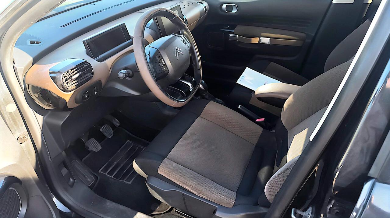 Citroen C4 Cactus BlueHDi 100 Shine