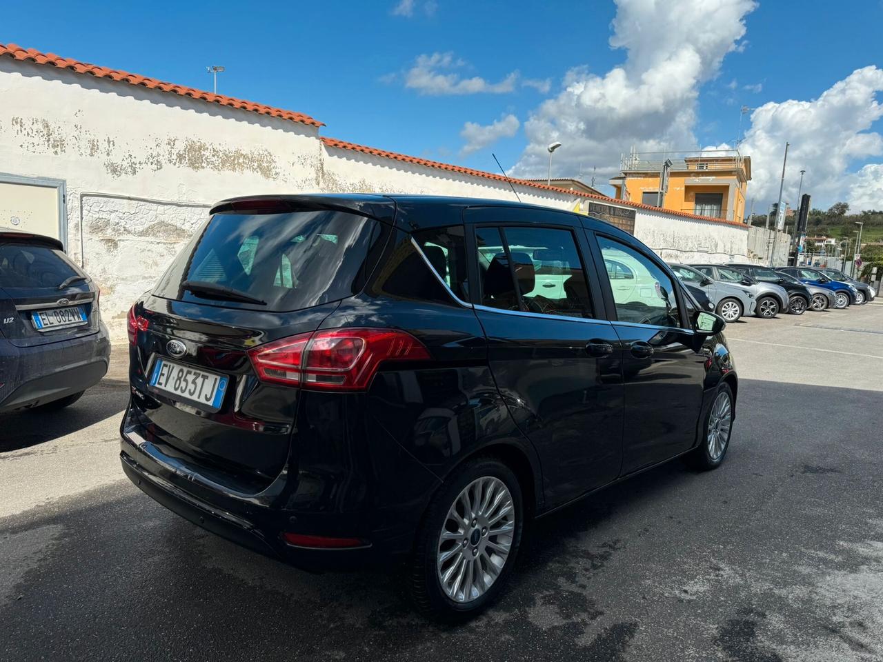 Ford B-Max 1600benzina 105cv TITANIUM Cambio Automatico