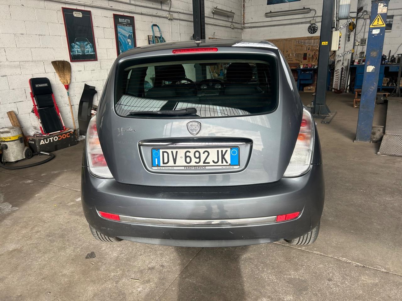 Lancia Ypsilon 1.2 Argento