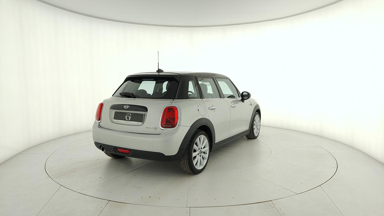 MINI Mini 5p 1.5 Cooper D Business