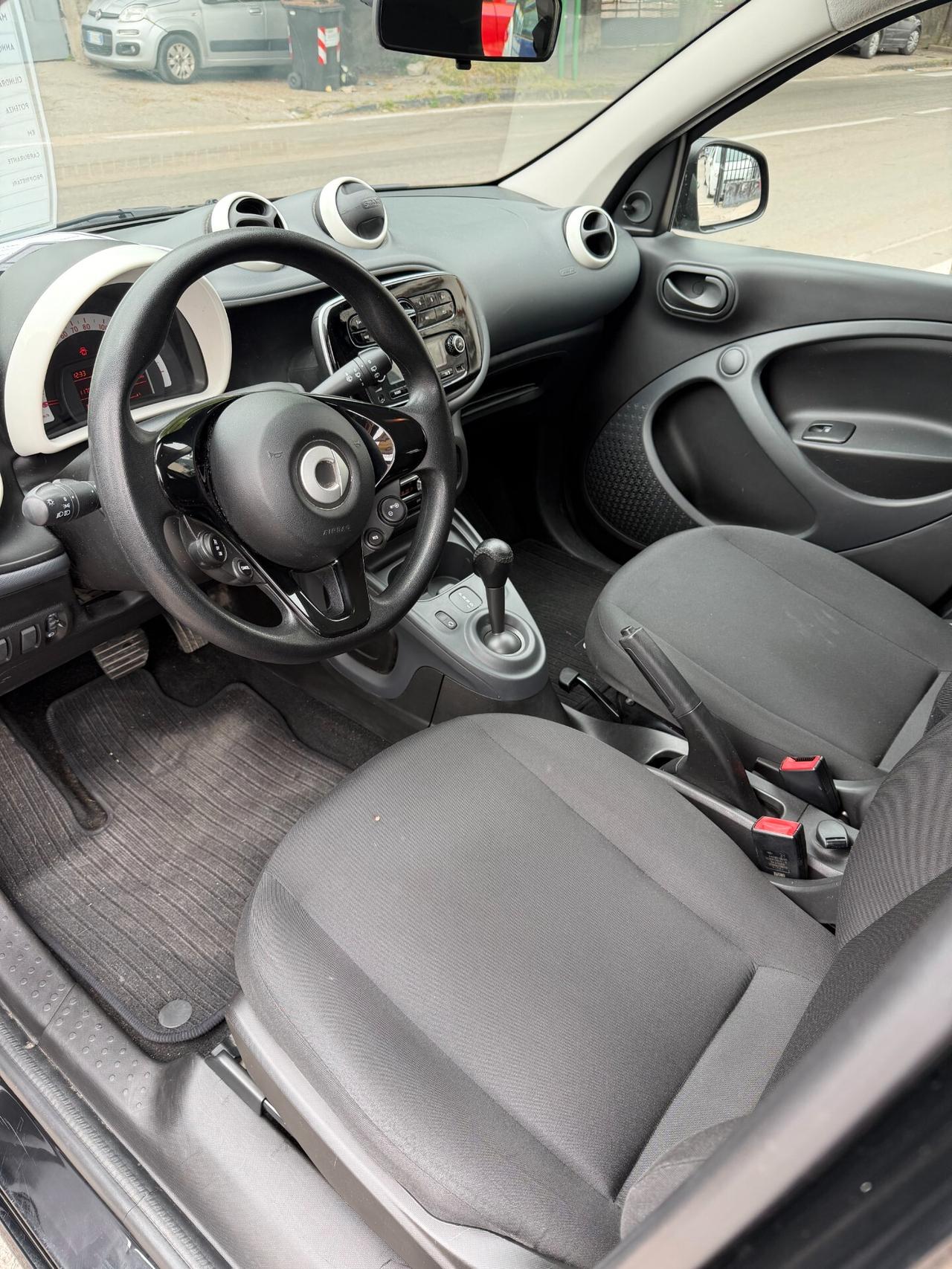 Smart ForFour 70 1.0 Youngster