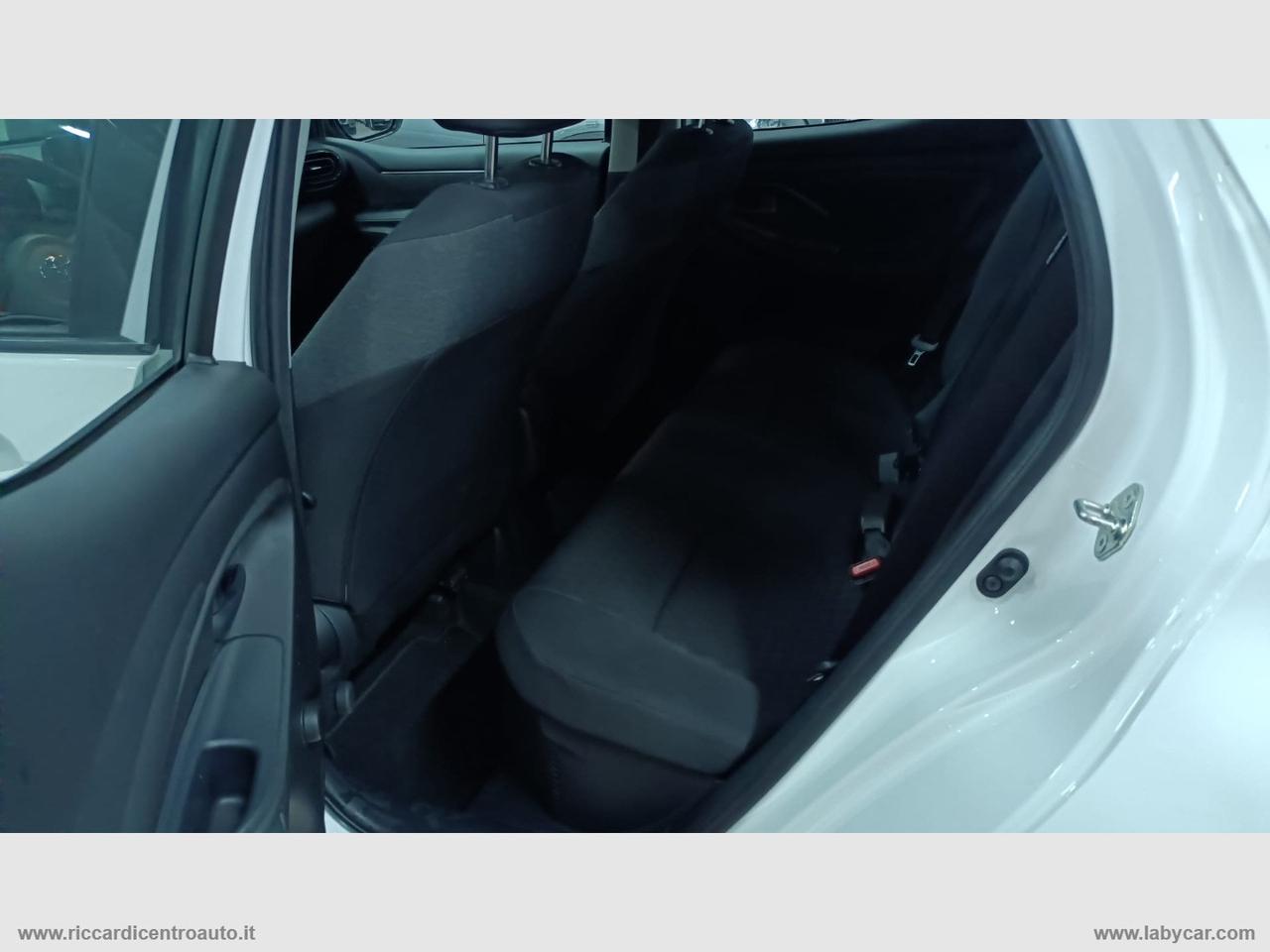 TOYOTA Yaris 1.5 Hybrid 5p. Business