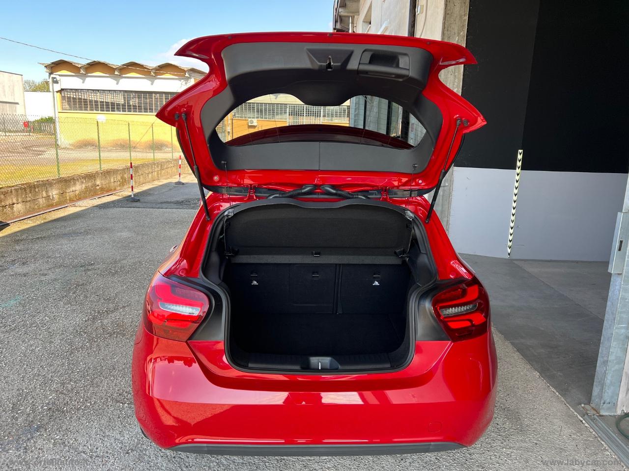 MERCEDES-BENZ A 180 d Sport NEPATENTATI