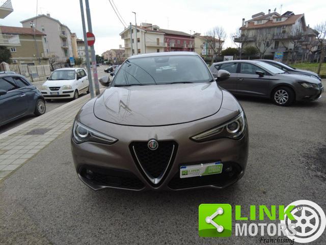 ALFA ROMEO Stelvio 2.2 Turbodiesel 180 CV AT8 Q4 Business