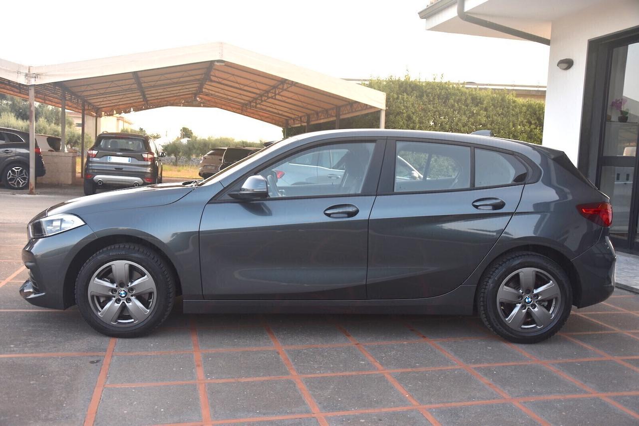 Bmw 116 d 5p. Business Advantage