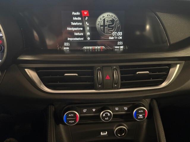 Alfa Romeo Stelvio 2.2 Turbodiesel 180 CV AT8 Q4 Business