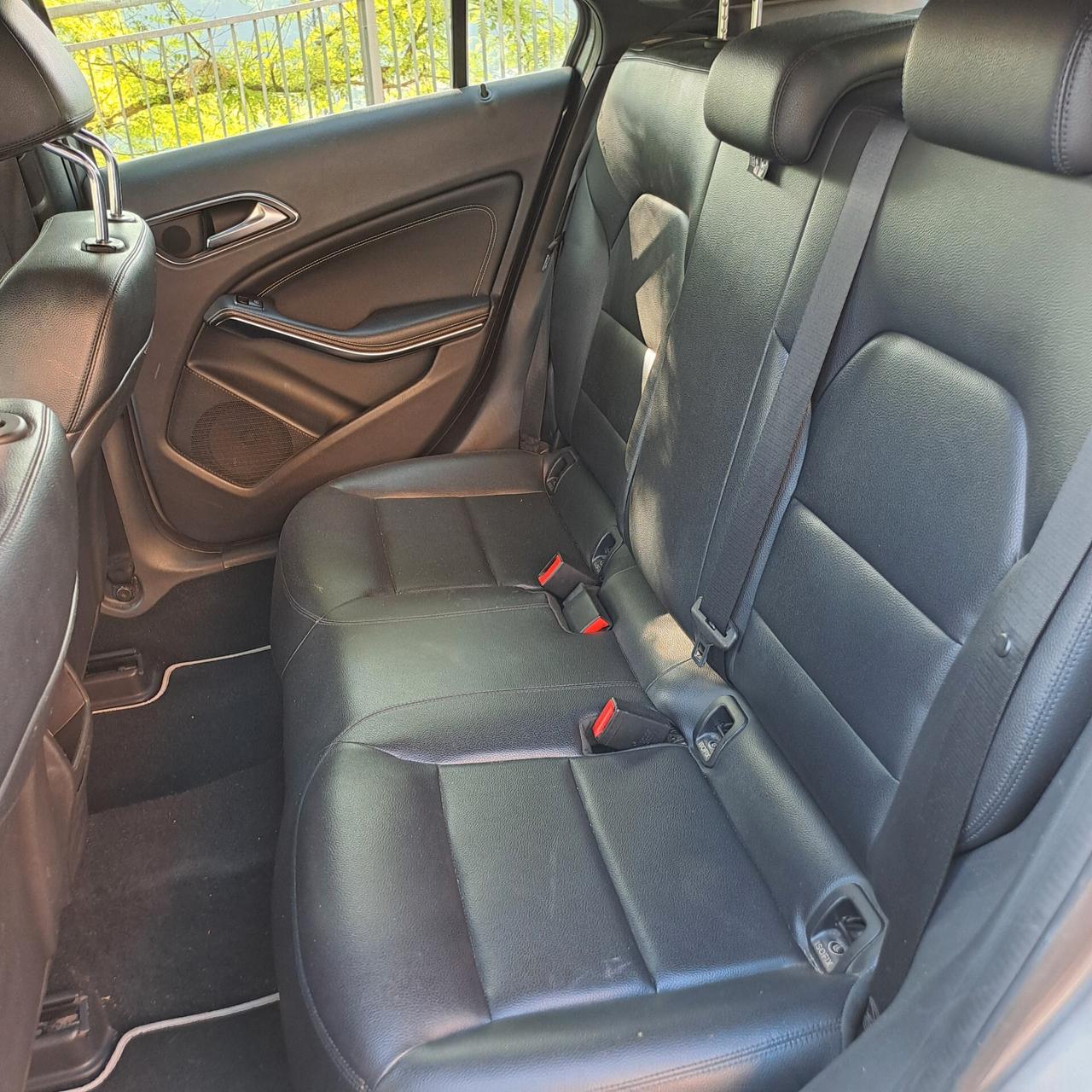 Mercedes A180 Buone condizioni - Neopatentati