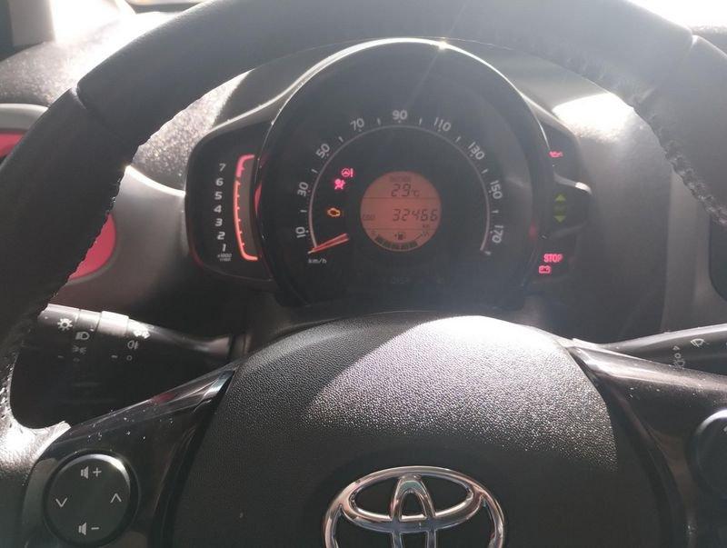 Toyota Aygo Connect 1.0 VVT-i 72 CV 5 porte x-cool MMT