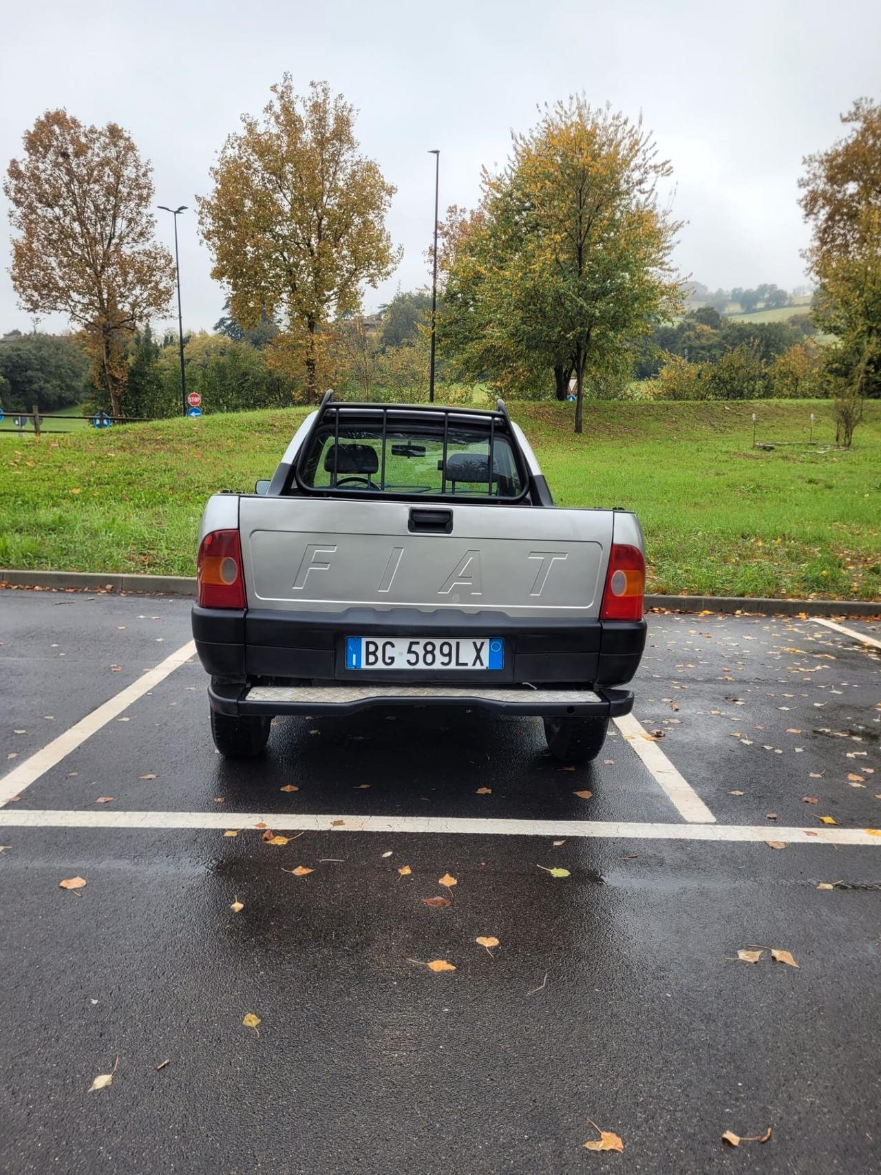 Fiat Strada 1.7 TDI Pick-up