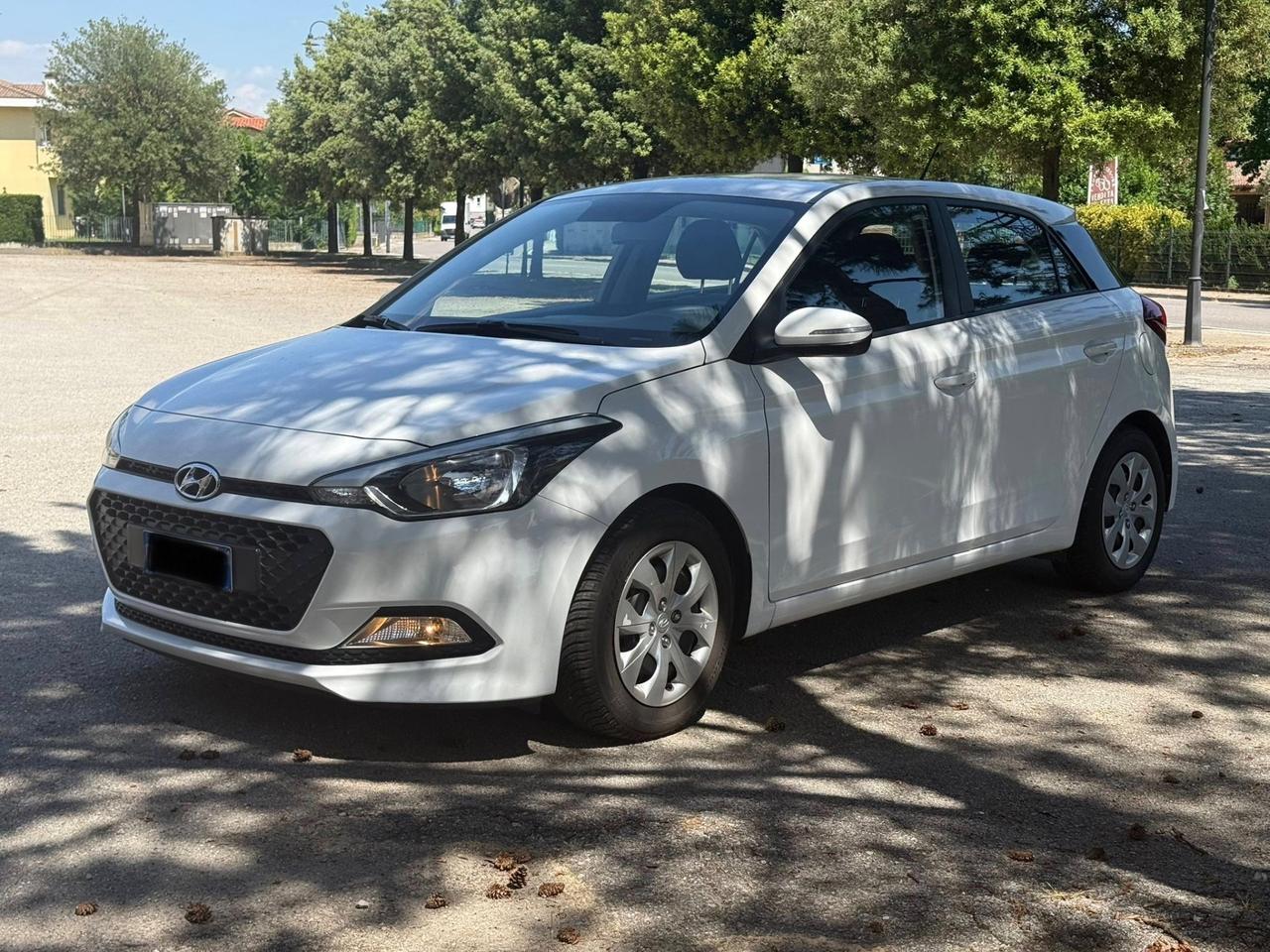 Hyundai i20 1.2 84 CV 5 porte Econext Comfort
