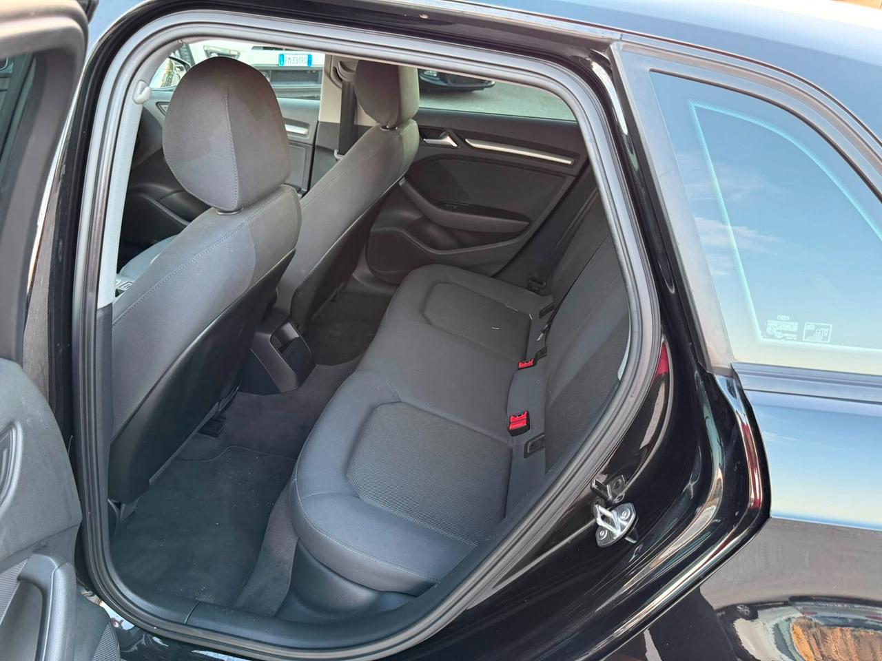 Audi A3 1.6 TDI 116 CV S tronic Sport