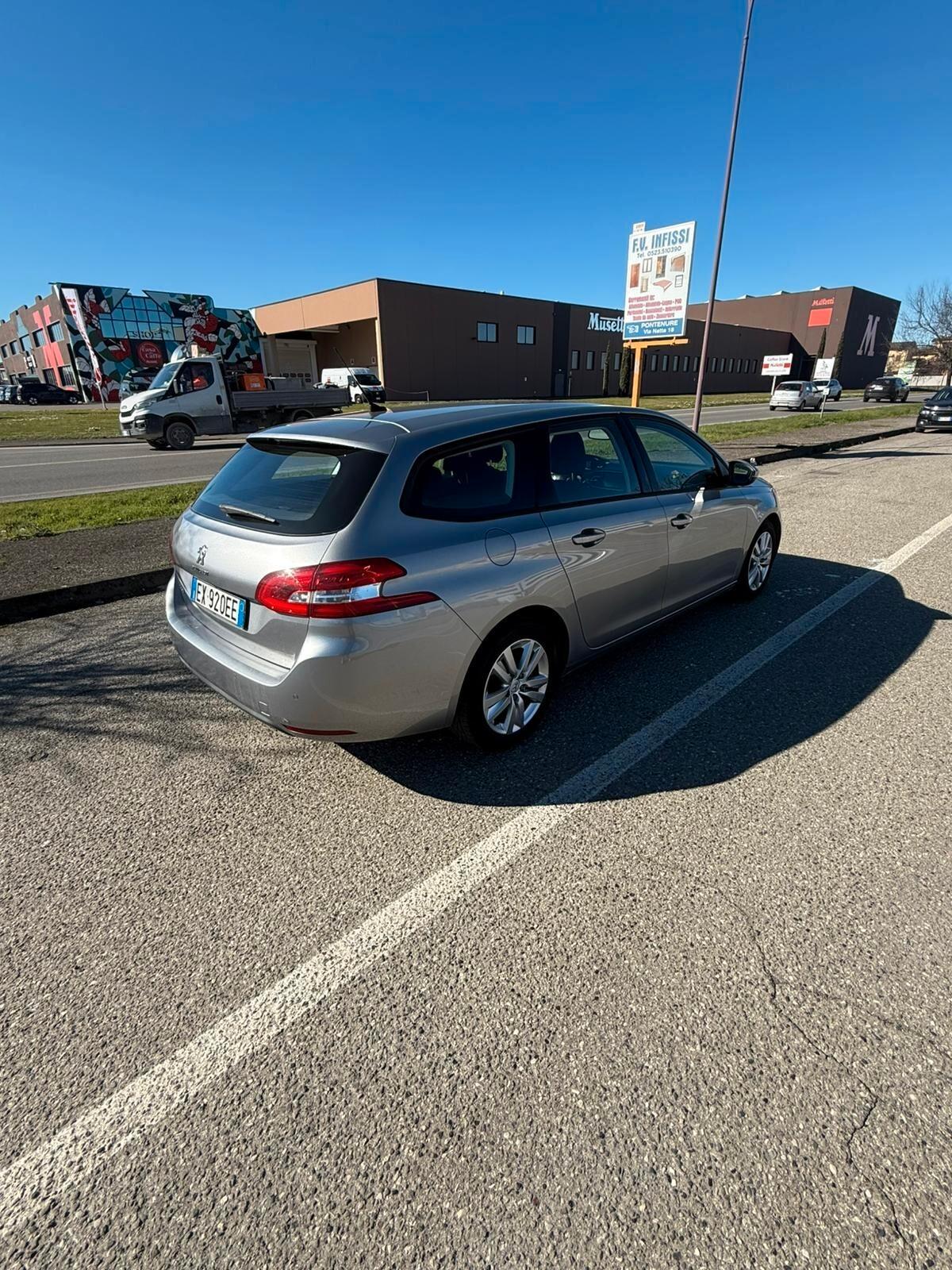 Peugeot 308 1.6 HDi 92 CV SW Business