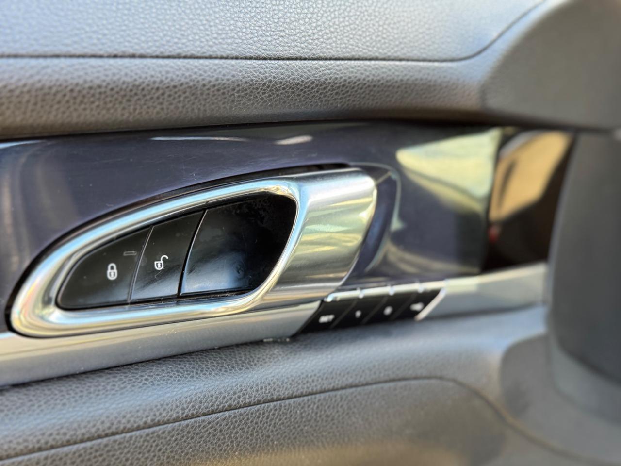 PORSCHE PANAMERA 3.0 D V6 300 CV EDITION TETTO SCARICHI