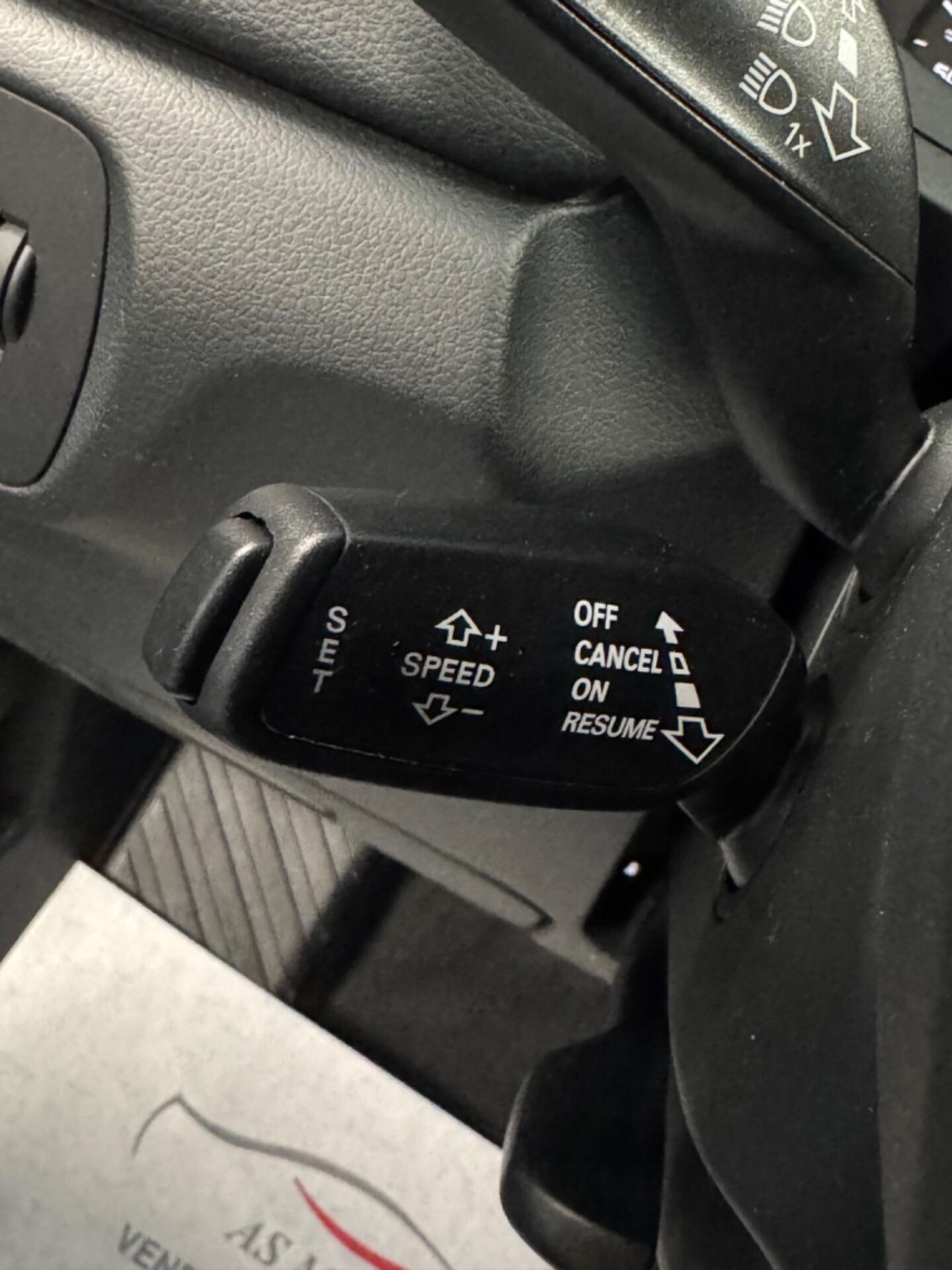 Audi Q3 2.0 TDI 120 CV S-Tronic Sport