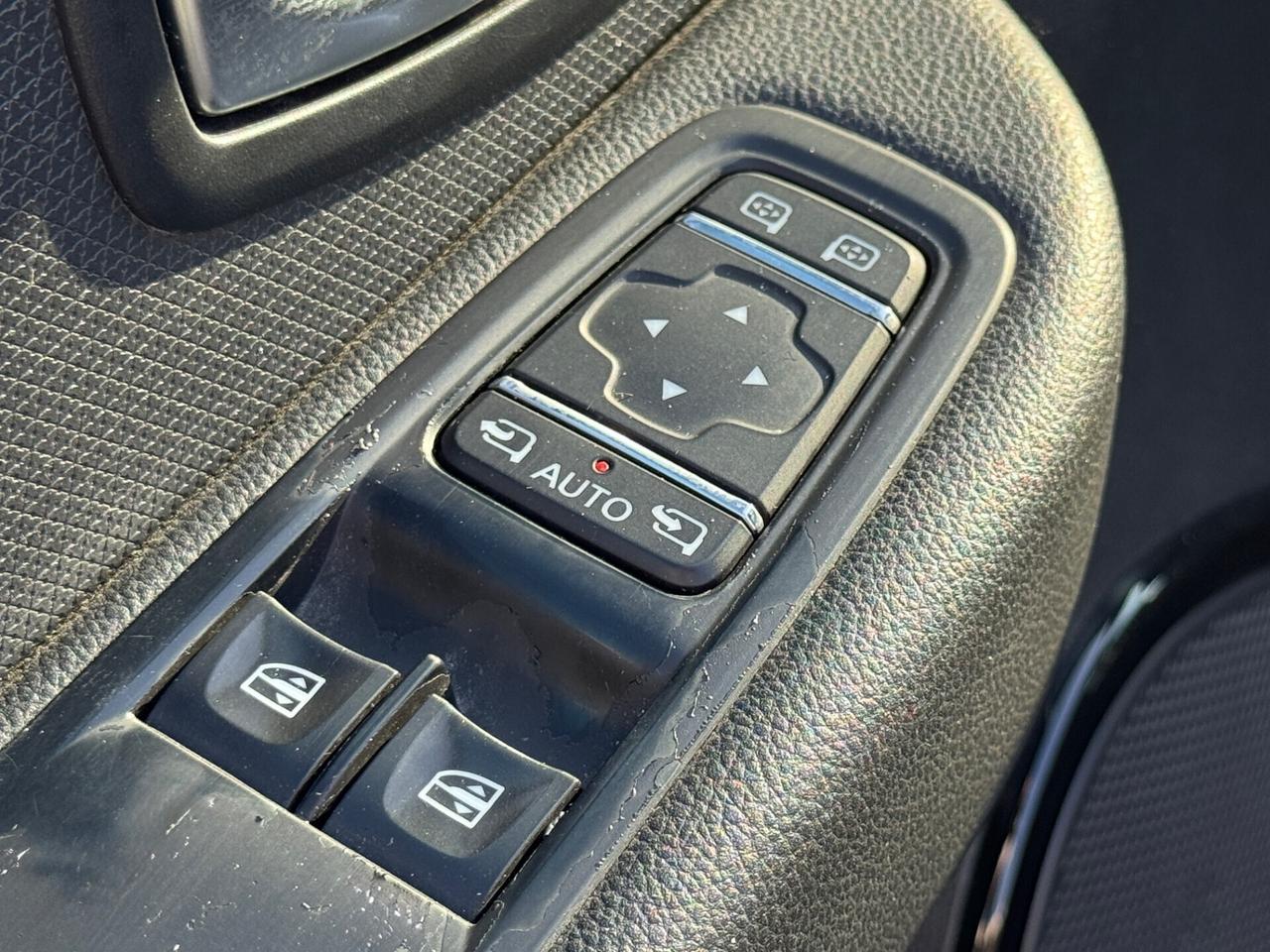 Renault Clio dCi 8V 90 CV 5 porte Duel