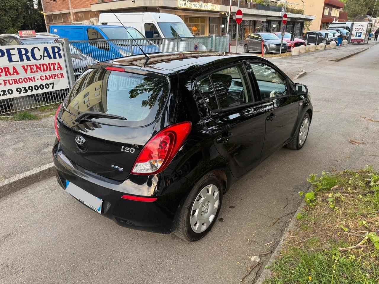 Hyundai i20 1.2 GPL 5 P NEOPATEN GARANZIA 12 MESI