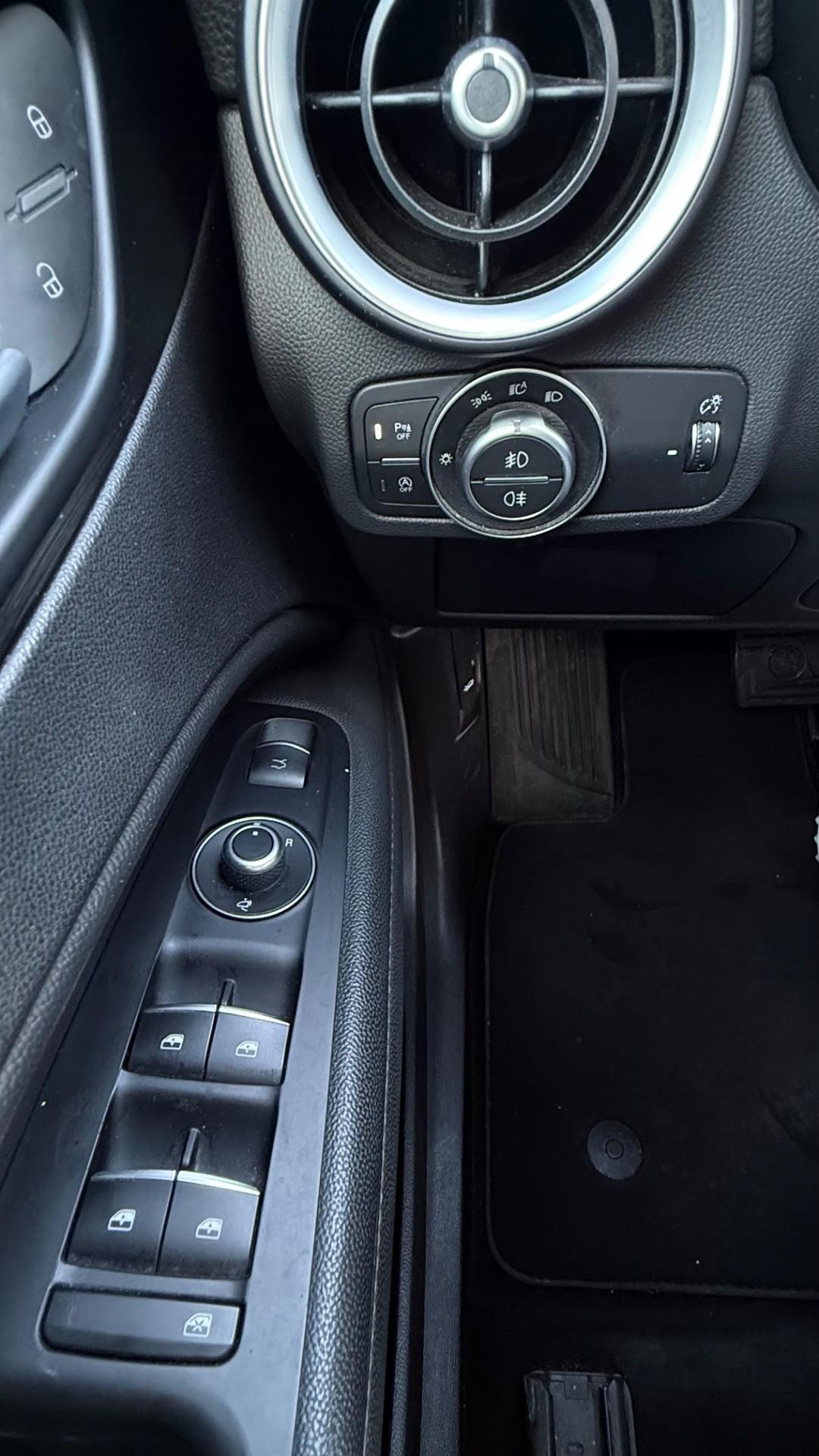 Alfa Romeo Stelvio 2.2 Turbodiesel 210 CV AT8 Q4 Super