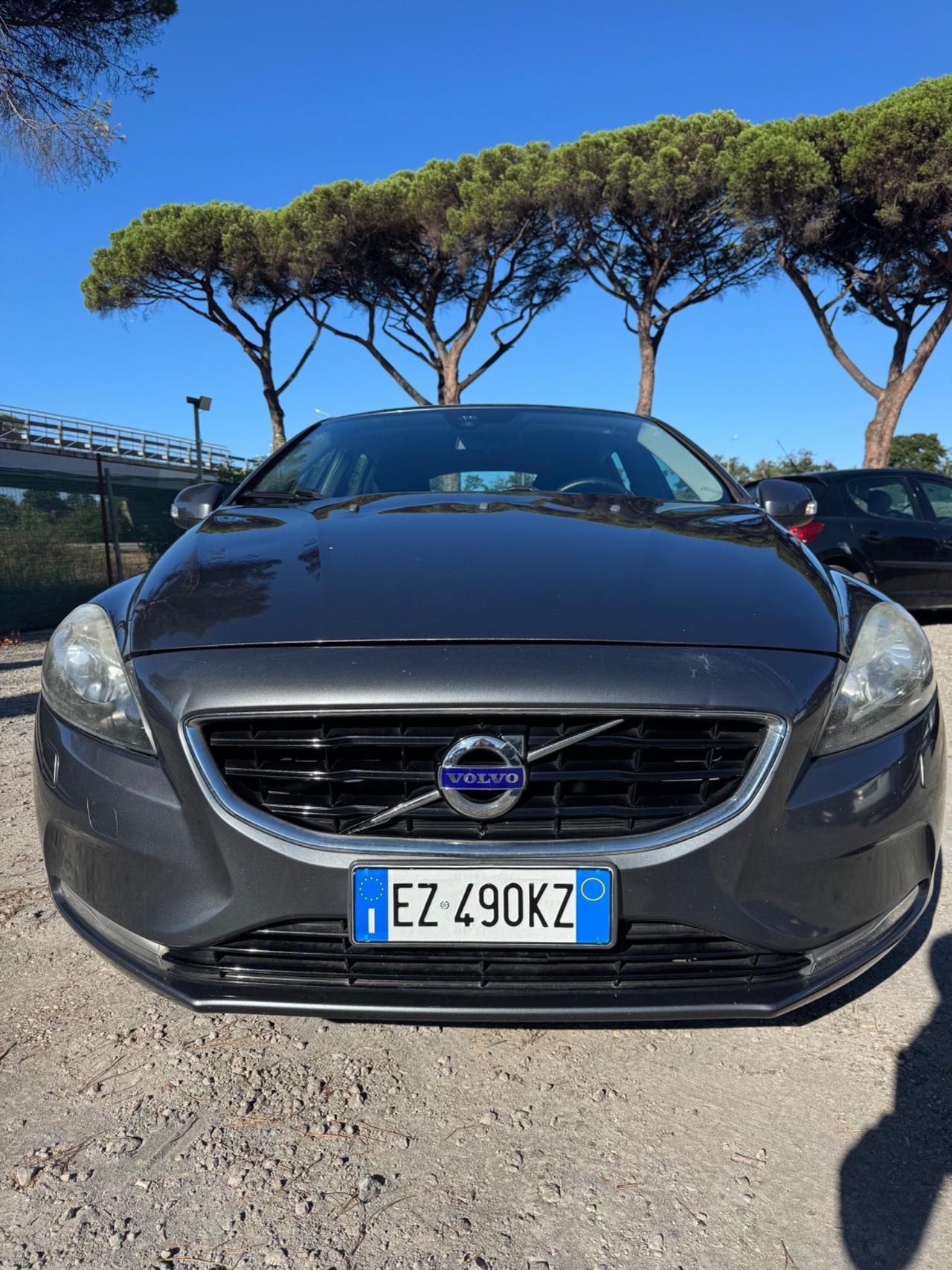 Volvo V40 D2 1.6 Powershift Summum